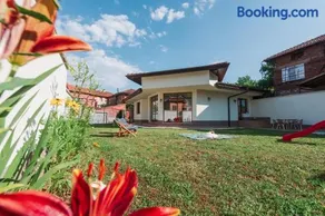 Pavlina Guest House - Image 1