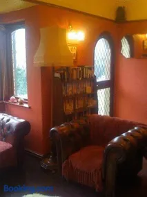 Newcourt B & B - Image 1