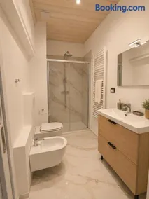 AL CASTELLO Suites - Image 4
