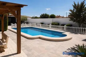 Adrians Pool Villa - Image 1