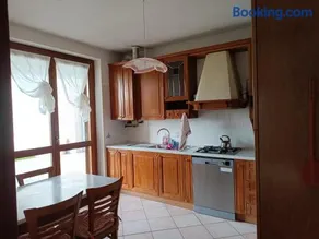 Signorile quadrilocale nel verde di Villa Guardia - Image 4