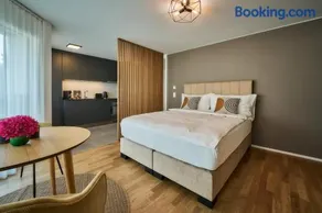 LifestyleHOME - Image 1