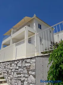 ZAGA Apartments - Image 1