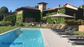 Charming House with a Pool Saint-Didier-au-Mont-dOr - Image 1