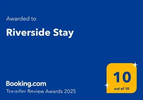 Riverside Stay - Image 3