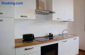 AR House - Image 4
