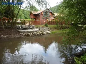 Nagy Lak - Image 1