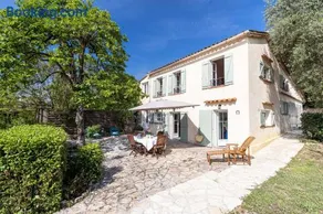 4 people, Provençal villa with pool - Image 1