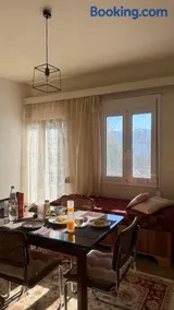 Dreamaia Mountain House, Families & Groups - Image 2