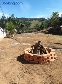 Refúgio nas montanhas em Extrema com cachoeira - Image 3