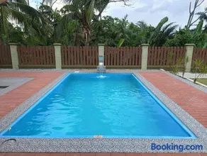 TTJ Pool Homestay - Image 2