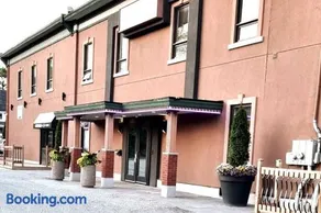 Cozy Spacious 1-BDR Studio #8. FREE Parking - Image 4