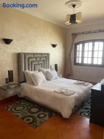Superbe appartement tout prêt de la grande plage - Image 3