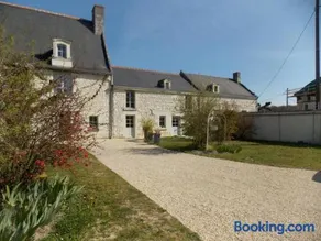 Gîte confortable à Huismes, proche de Chinon avec cour fermée - Image 1