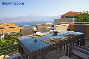 Vacation House on island Brac - Leona - Image 3