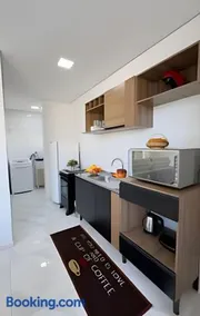 Apto Girassol|Churrasqueira, Garagem, na Avenida - Image 4