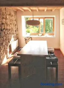 Maison de campagne avec vue sur la montagne à Puivert. - Image 2