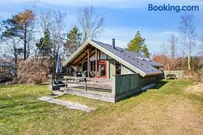 Cozy Older House Close To The Beach - Image 1