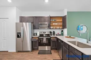 Beautiful 2BR Townhome Close to beach/Mayo Clinic. - Image 2