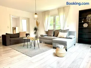 Großzügiges Business Apartment I 2 Schlafzimmer I Balkon I Parkplatz I Autobahnnähe - Image 3