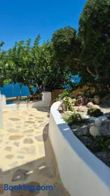 Mikaki Holiday Home - Image 2