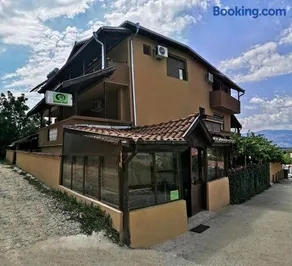 Bali Petrich - Image 4