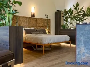 Loft architecte exceptionnel avec mini piscine design - Image 3