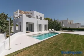 White Villa Milos - Image 1