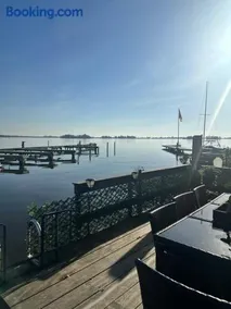 woonboot de dobber aan de Loosdrechtse plassen 4-8 personen - Image 3