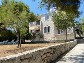 Apartman V - Image 2