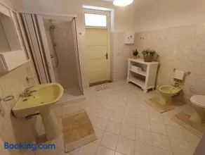 Casa Vacanze Nino Petrelli - Image 2