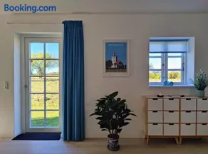 Luxury retreat with direct access to nature - Image 2