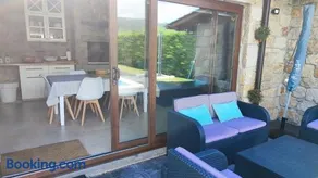 Casa de Invitados con asador y piscina de uso privado - Image 3