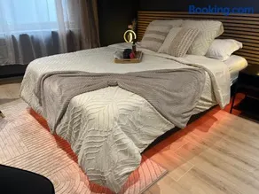 L'élégance - Suite Romantique - Jacuzzi Privatif - Image 4