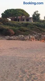 Tzanetos Seaside - Image 2