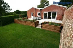 Garden House at The Red House Estate - Image 1