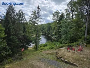 Chalet COEUR de loup avec spa - Image 1