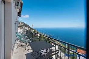 Blue View Luxury Rooms - Image 1
