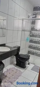 Casa Confortável arejada ar condicionado quente e frio 2 quartos ,2 banheiros ,2 vagas de garagem - Image 5