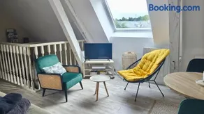 Appartement cosy et calme, vue sur le château - Image 2