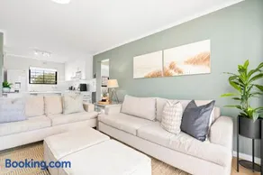 Laguna Beach B8 - Image 3