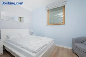 Dom Posejdon - Apartament na poziomie -1 by Renters Prestige - Image 2