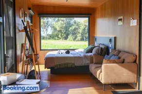 AUTRA Resort Middleton - Image 1