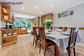 3 Bed in Timsbury oc-h29584 - Image 3
