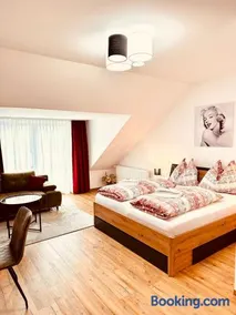 Liesingtal Deluxe Terrace Family Suite - Image 1