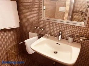 Mendrisio Deluxe Apartament - Image 4