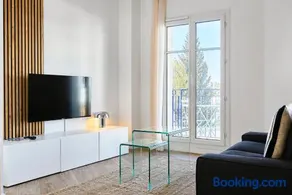 Appartement une chambre avec 3 balcons et parking - Image 5