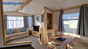 Carnaby Coastal Stay, West Sands - Image 3