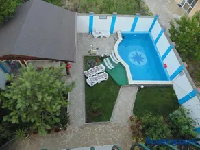 Topalovi Guest House - Image 1