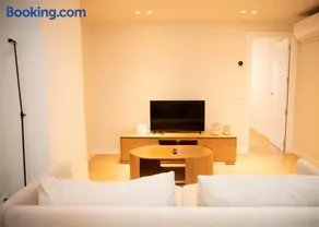 Luxury apartment in Retiro - Image 1